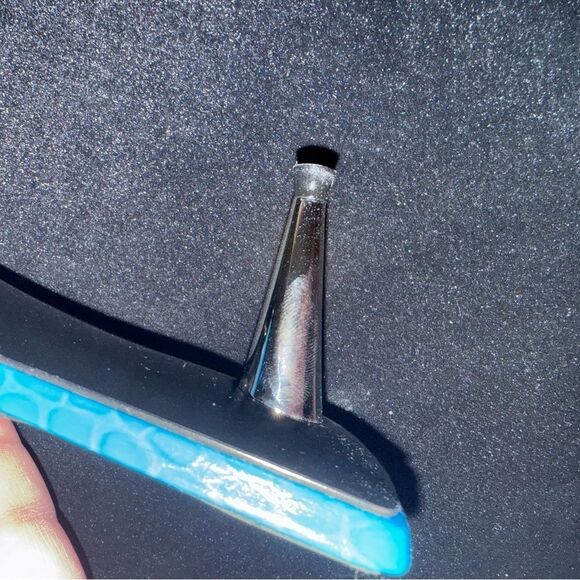 Brand new GUCCI 
Calfskin Crocodile Print Square Slingback Pumps size 41 - Picture 13 of 16